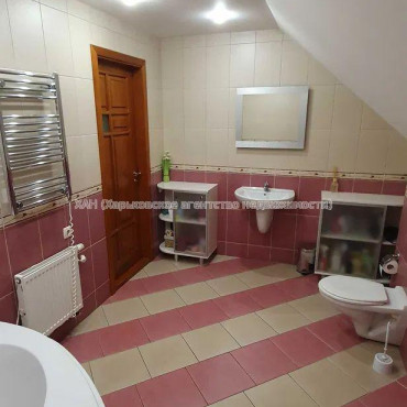 Продам будинок, 550 м², 12 соток, капитальный ремонт 