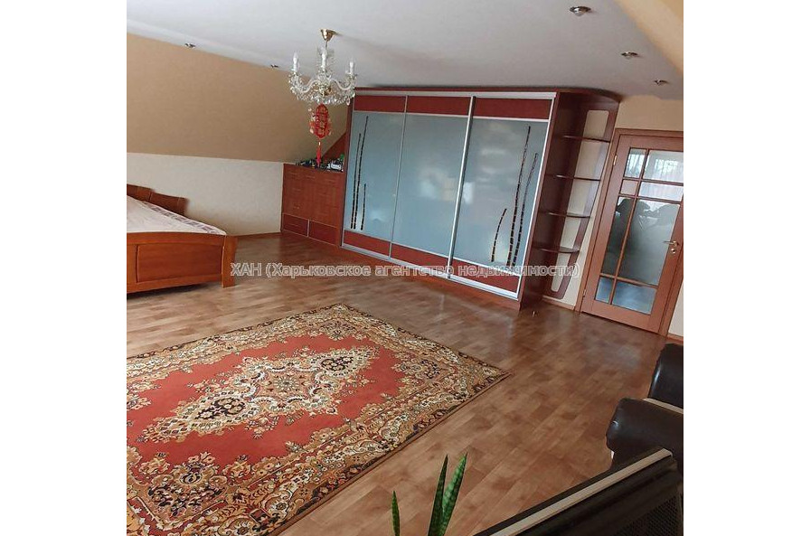 Продам будинок, 550 м², 12 соток, капитальный ремонт 