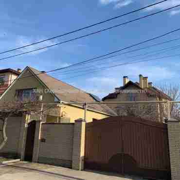 Продам дом, 550 м², 12 сот., капитальный ремонт 