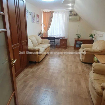 Продам будинок, 550 м², 12 соток, капитальный ремонт 