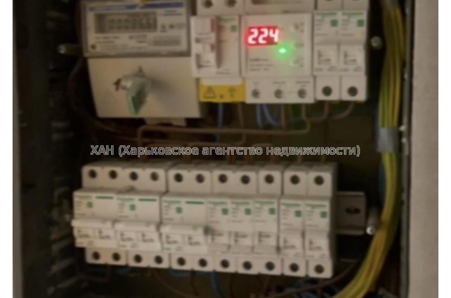 Продам квартиру, Аэрокосмический пр. , 1 кім., 33.10 м², без отделочных работ 