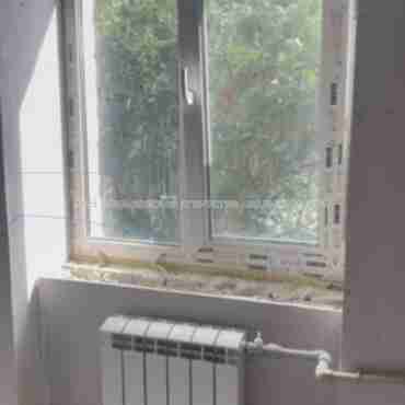 Продам квартиру, Аэрокосмический пр. , 1 кім., 33.10 м², без отделочных работ 