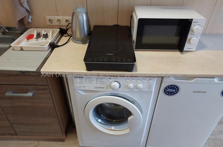Сдам квартиру, Шевченковский пер. , 1  ком., 20 м², капитальный ремонт 