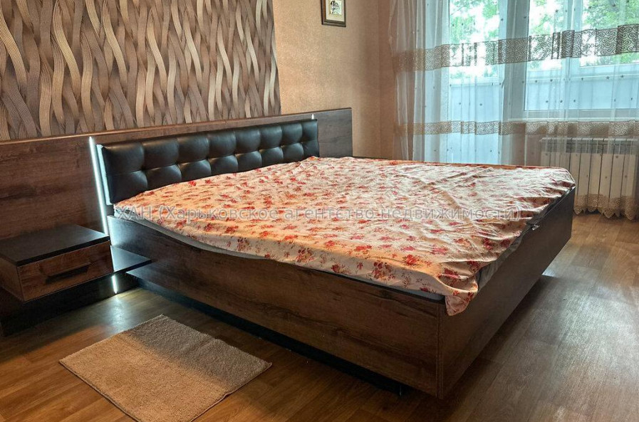 Продам квартиру, Баварский пер. , 3  ком., 64 м², капитальный ремонт 
