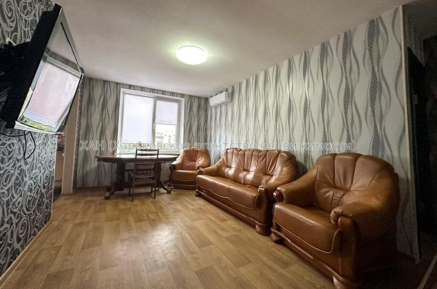 Продам квартиру, Баварский пер. , 3  ком., 64 м², капитальный ремонт 