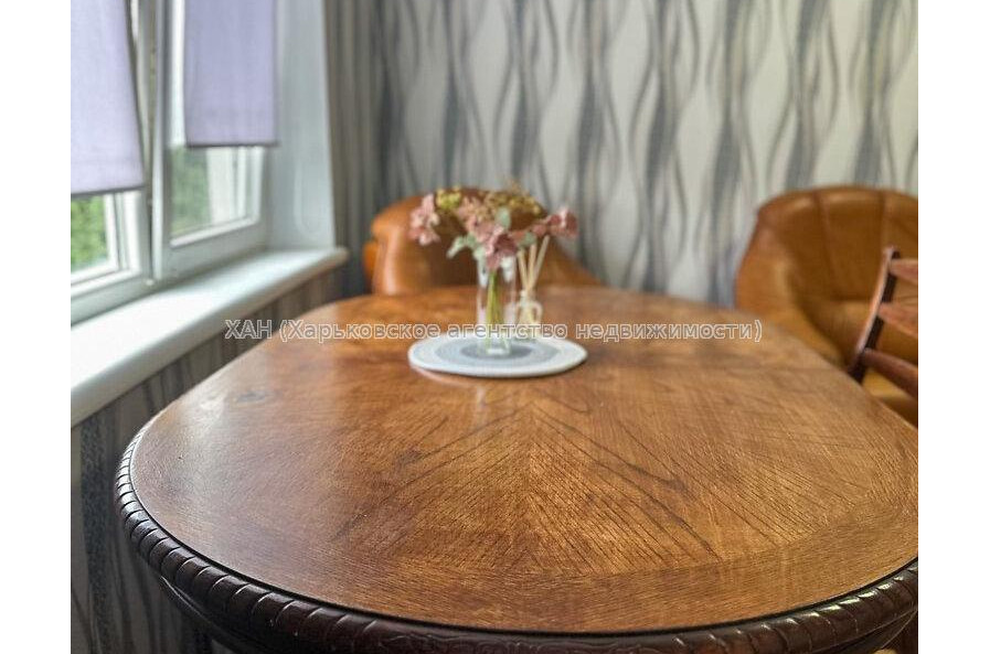 Продам квартиру, Баварский пер. , 3  ком., 64 м², капитальный ремонт 