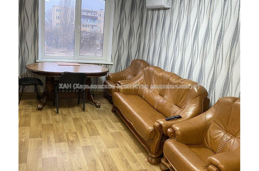 Продам квартиру, Баварский пер. , 3  ком., 64 м², капитальный ремонт 