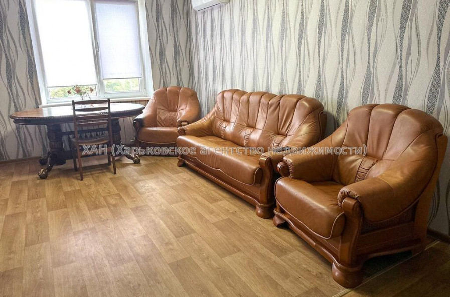 Продам квартиру, Баварский пер. , 3  ком., 64 м², капитальный ремонт 