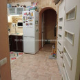 Продам квартиру, Михаила Комарова ул. , 4  ком., 96 м², частичный ремонт 