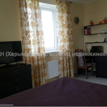 Продам квартиру, Дача 55 ул. , 2 кім., 75 м², евроремонт 