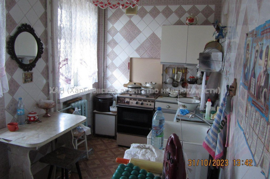 Продам квартиру, Льва Ландау просп. , 3  ком., 74.40 м², советский ремонт 