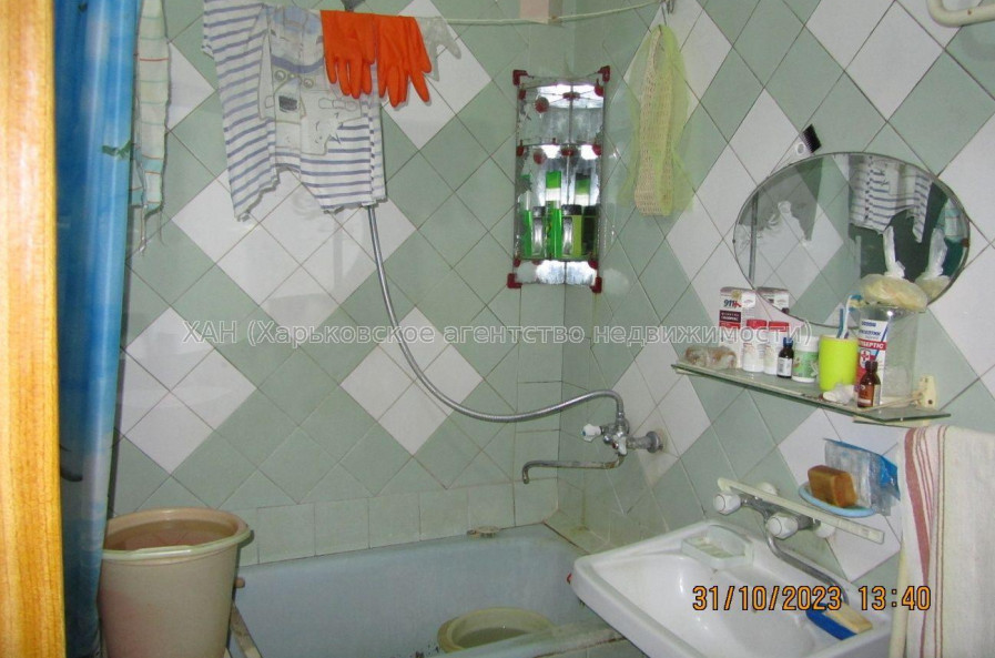 Продам квартиру, Льва Ландау просп. , 3  ком., 74.40 м², советский ремонт 