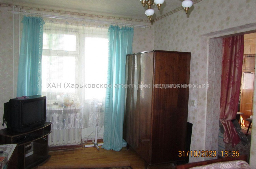Продам квартиру, Льва Ландау просп. , 3  ком., 74.40 м², советский ремонт 