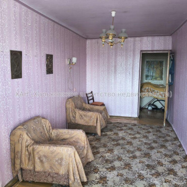 Продам квартиру, Льва Ландау просп. , 3  ком., 74.40 м², советский ремонт 