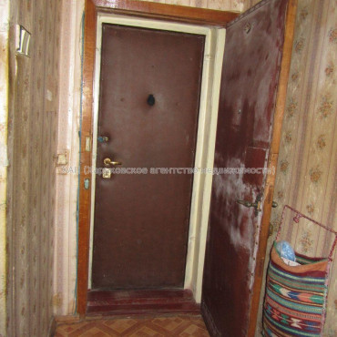 Продам квартиру, Льва Ландау просп. , 3  ком., 74.40 м², советский ремонт 