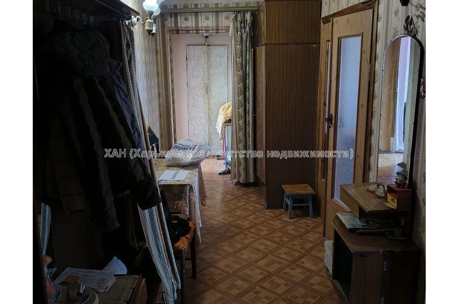 Продам квартиру, Льва Ландау просп. , 3  ком., 74.40 м², советский ремонт 