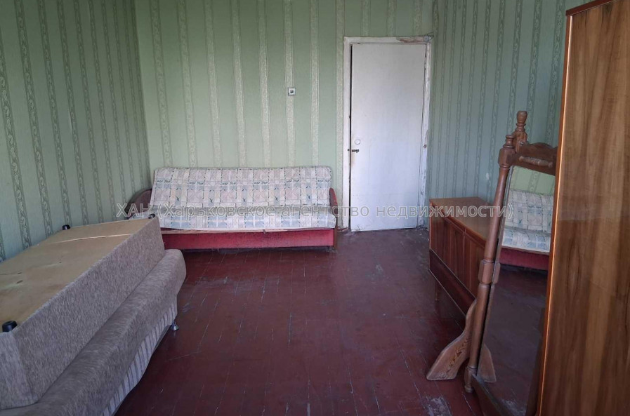 Продам квартиру, Гвардейцев Широнинцев ул. , 2 кім., 49.10 м², без ремонта 