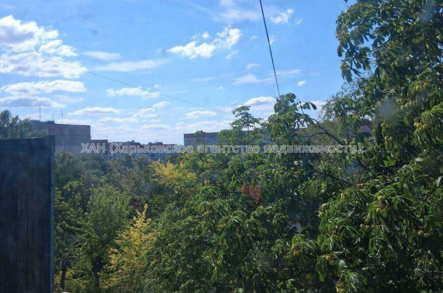 Продам квартиру, Гвардейцев Широнинцев ул. , 2 кім., 49.10 м², без ремонта 