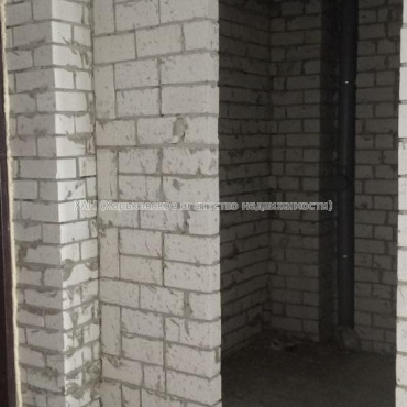 Продам квартиру, Шевченко ул. , 1 кім., 38 м², без внутренних работ 