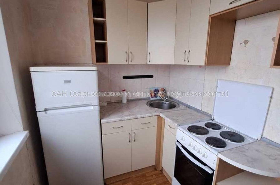 Продам квартиру, Холодногорская ул. , 1  ком., 35 м², косметический ремонт 