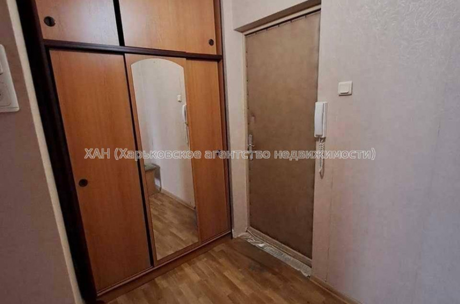 Продам квартиру, Холодногорская ул. , 1  ком., 35 м², косметический ремонт 