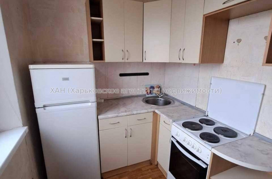 Продам квартиру, Холодногорская ул. , 1  ком., 35 м², косметический ремонт 