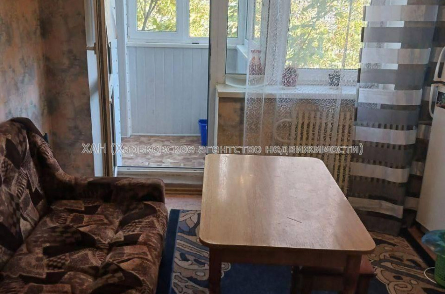 Продам квартиру, Гвардейцев Широнинцев ул. , 1  ком., 45 м², косметический ремонт 