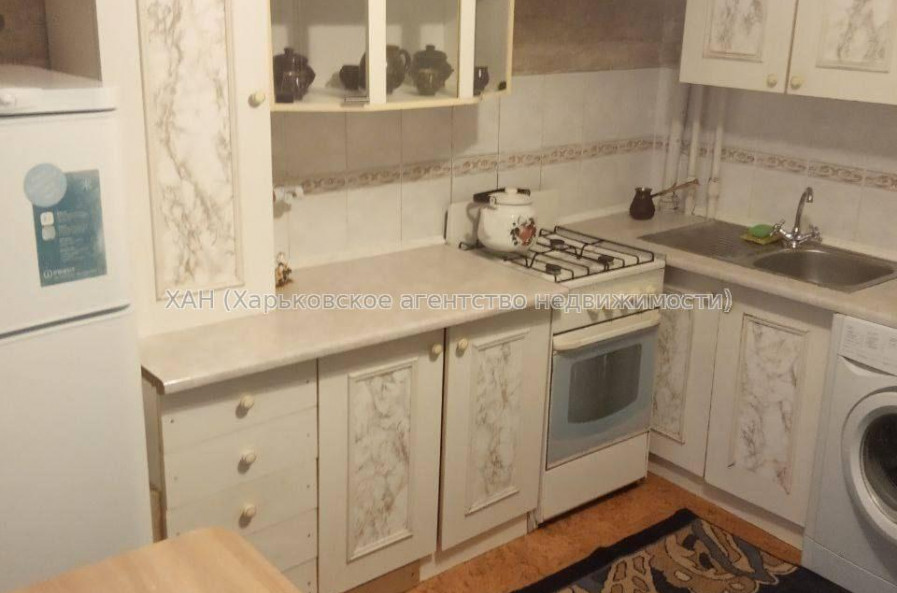 Продам квартиру, Гвардейцев Широнинцев ул. , 1  ком., 45 м², косметический ремонт 