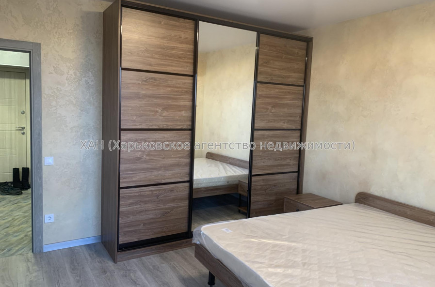 Продам квартиру, Профессорская ул. , 14 , 1 кім., 41 м², капитальный ремонт 