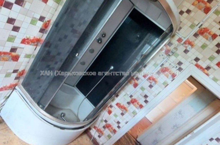 Продам квартиру, Аэрофлотская ул. , 1  ком., 31 м², советский ремонт 