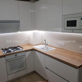 Продам квартиру, 3  ком., 67.50 м², евроремонт