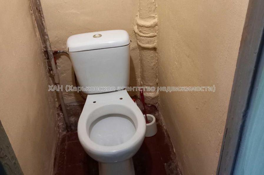 Продам квартиру, 23 Августа ул. , 3  ком., 47.10 м², косметический ремонт 