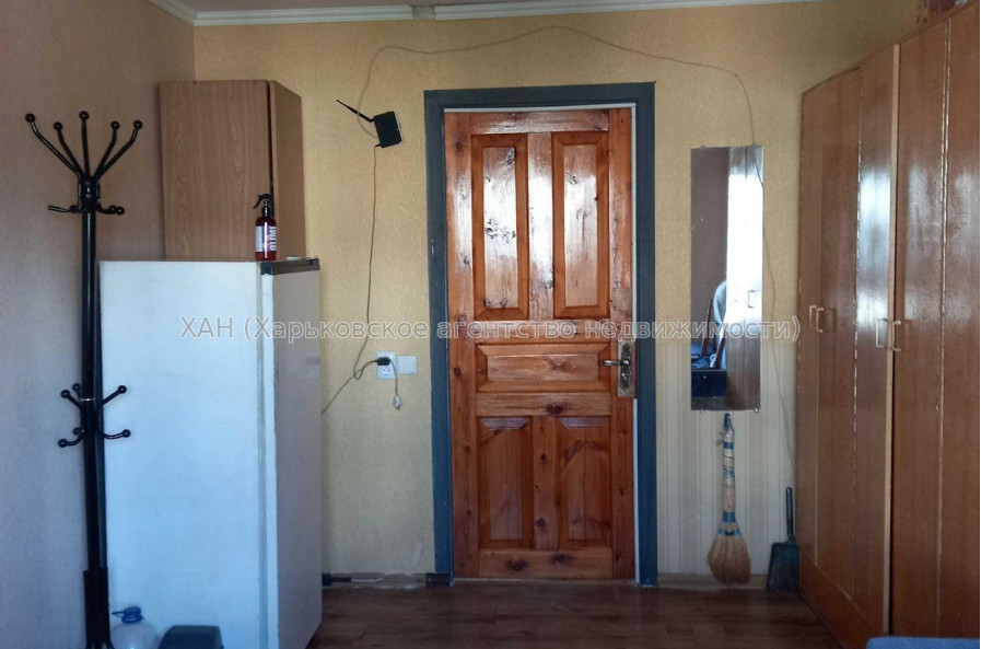 Продам квартиру, 23 Августа ул. , 3  ком., 47.10 м², косметический ремонт 