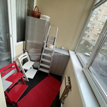 Продам квартиру, Ляпунова ул. , 3 кім., 96 м², авторский дизайн 