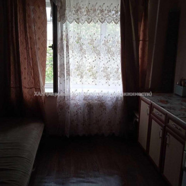 Продам квартиру, 23 Августа ул. , 1 кім., 17.40 м², косметический ремонт 