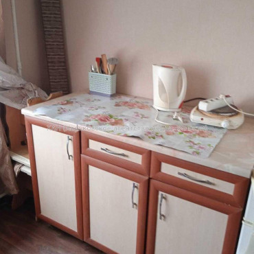 Продам квартиру, 23 Августа ул. , 1 кім., 17.40 м², косметический ремонт 