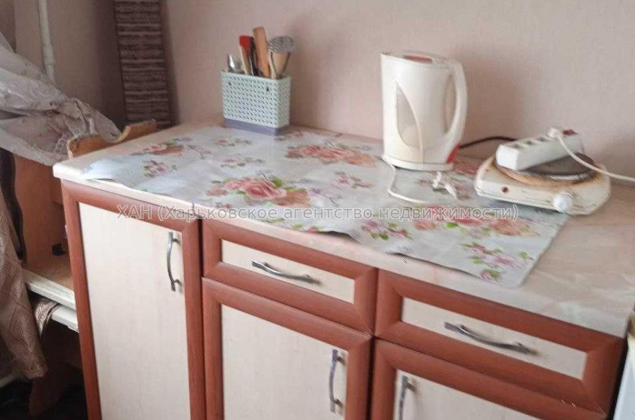 Продам квартиру, 23 Августа ул. , 1  ком., 17.40 м², косметический ремонт 