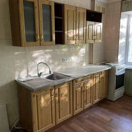 Продам квартиру, Гвардейцев Широнинцев ул. , 1 кім., 33 м², косметический ремонт