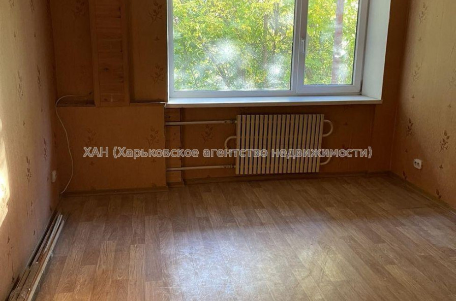 Продам квартиру, Гвардейцев Широнинцев ул. , 1 кім., 33 м², косметический ремонт 