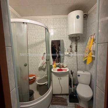 Продам квартиру, Владислава Зубенко ул. , 1  ком., 33 м², косметический ремонт 