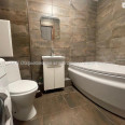 Продам квартиру, Космическая ул. , 2 кім., 56 м², капитальный ремонт 
