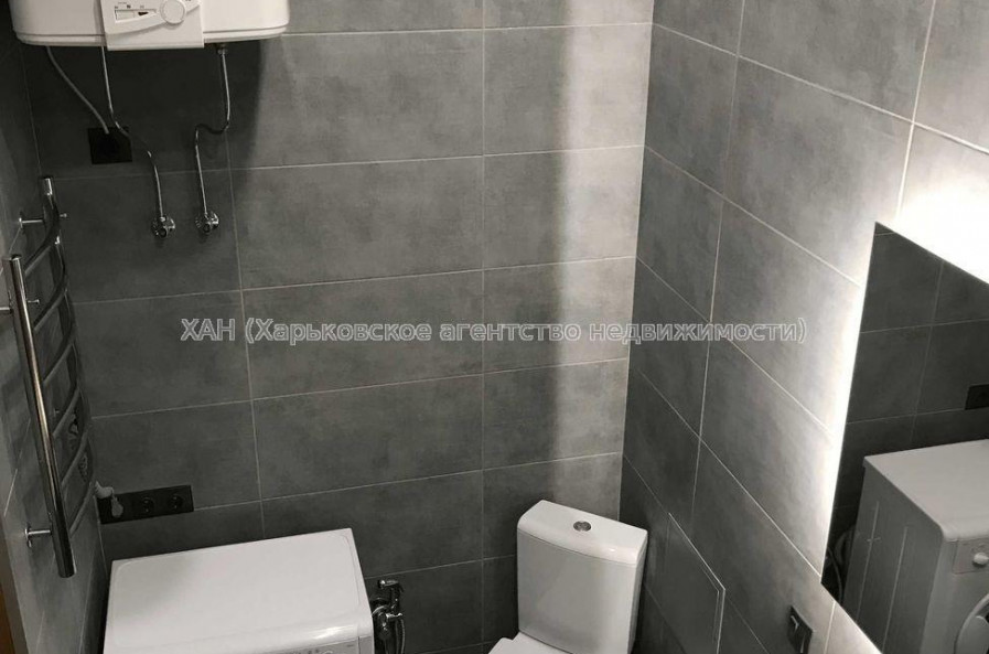 Продам квартиру, Кравцова пер. , 1  ком., 38.60 м², евроремонт 