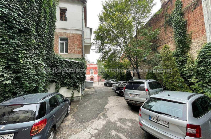Продам квартиру, Кравцова пер. , 1  ком., 38.60 м², евроремонт 