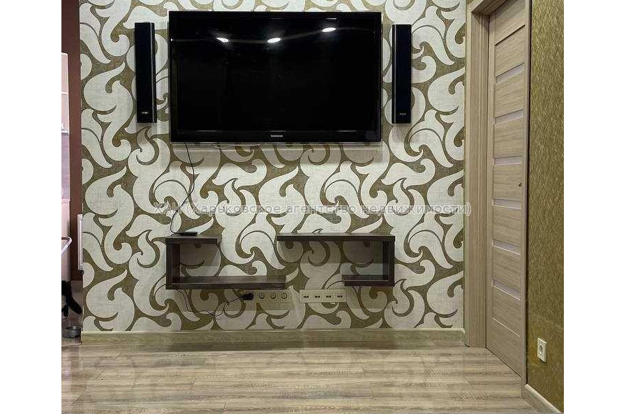 Сдам квартиру, Науки просп. , 2  ком., 74 м², евроремонт 