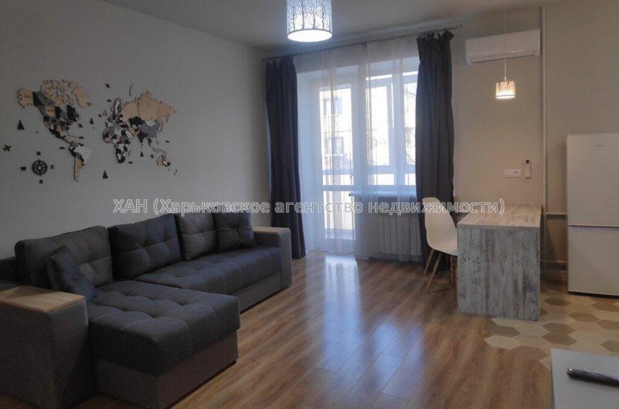 Продам квартиру, Героев Харькова просп. , 1 кім., 32 м², капитальный ремонт 