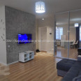 Продам квартиру, Героев Харькова просп. , 1  ком., 32 м², капитальный ремонт 