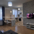Продам квартиру, Героев Харькова просп. , 1  ком., 32 м², капитальный ремонт 
