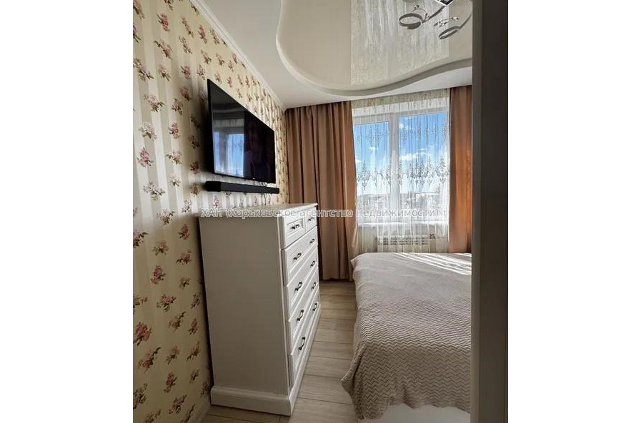 Продам квартиру, Салтовское шоссе , 2  ком., 44 м², капитальный ремонт 