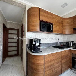 Продам квартиру, Салтовское шоссе , 2  ком., 44 м², капитальный ремонт