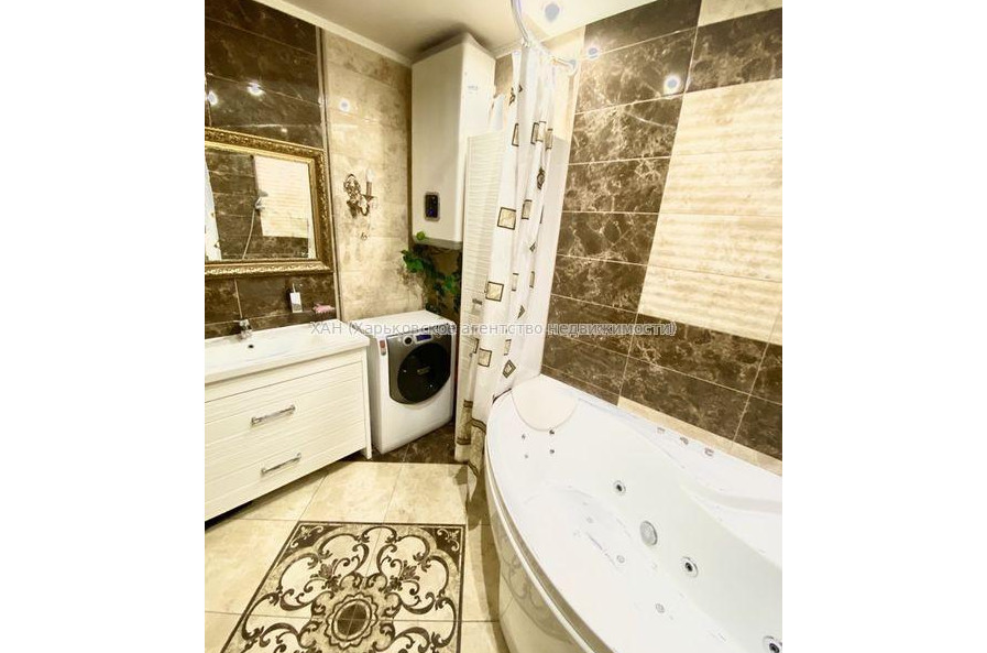 Продам квартиру, Салтовское шоссе , 4  ком., 70 м², авторский дизайн 